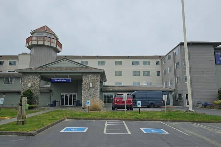 Hotel 32 of 34